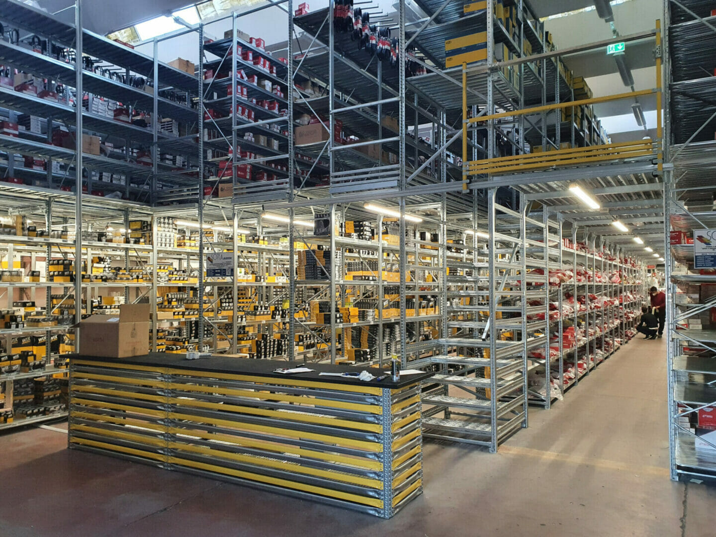 scaffalatura per stoccaggio manuale